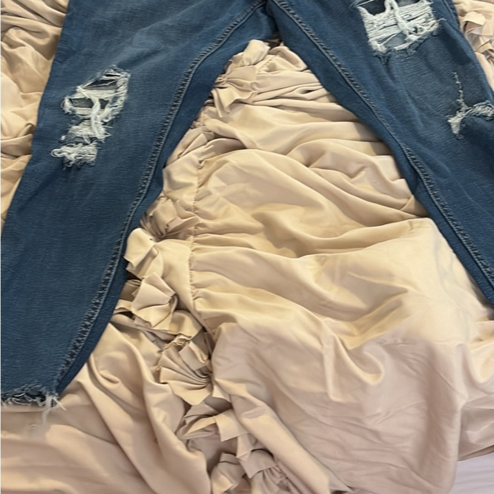 Old Navy Women's Skinny Jeans - Distressed Blue